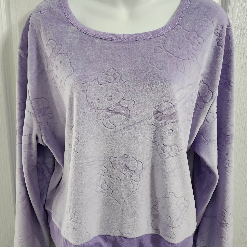 Hello Kitty Lavender Lounge Set Size XL - Picture 5 of 11